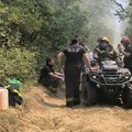 Kragujevački vatrogasci na prvoj liniji gašenja požara u Deliblatskoj peščari