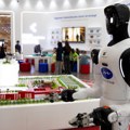 Fabrika humanoidnih robota otvara se u Šapcu, roboti Dragutin i Milutin dočekali predsednika Vučića