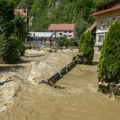 Više od sedamdeset odsto građana Slovenije podržava vanredni porez na dobit banaka za obnovu od poplava