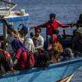 Nastradala dvogodišnja devojčica: Osam nestalih posle brodoloma kod Lampeduze