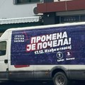 Sumnjivi kombi mesecima je parkiran ispred SSP-a: Sada je postao bilbord za listu „Srbija protiv nasilja“ FOTO