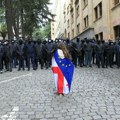Sukob policije i demonstranata u Tbilisiju: Privedeno nekoliko osoba, EU osudila zakon o "stranim agentima"