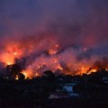 Tisuće evakuiranih u Ateni zbog požara