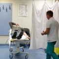 Dramatična noć u hitnoj pomoći: Beograđani masovno padali, puno poziva i zbog teških trauma, lekari upozoravaju: "Molimo…