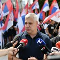 Grupa građana kreće pešice iz Novog Sada u Sremske Karlovce na obeležavanje 30 godina od Oluje