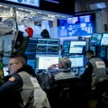 Inflacija nije pokolebala investitore na Wall Streetu - i dalje jašu na AI balonu
