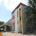 „Ovo moramo da radimo i u drugim mestima“: Vučić na otvaranju rekonstruisane Gimnazije u Mladenovcu