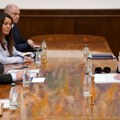 Vučić se sastao sa specijalnom izaslanicom Velike Britanije Karen Pirs