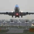 Aerodrom u Amsterdamu uvodi posebnu meru: Avio-kompanijama ponuđen popust na aerodromske takse! "Evropa ima kerozin za pet…