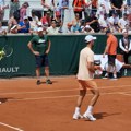 Đoković se po istom receptu zagreva za Fonseku FOTO