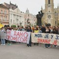 Skup podrške đacima i profesorima Jovine gimnazije u Novom Sadu: Ko nam je uzeo školu?