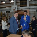 Огласио се министар просвете о малој матури. Дејан Вук Станковић обишао осмаке и послао им важну поруку: "Места има за све"
