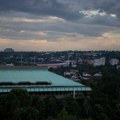 "Čuo se huk i digla se prašina": Nakon rekordnih 40 stepeni, olujno nevreme stiglo u ovaj deo Beograda