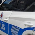 Pucnjava ispred srednje škole: Sačmaricom ranio 8 osoba, povređeni hitno prevezeni u bolnicu