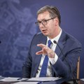 Vučić o cenama, izborima, dijalogu: Jeftiniji proizvodi u prodavnicama od srede, penzionerima pomoć od 20.000 dinara