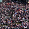 Zahuktava se kampanja u Poljskoj – skup opozicije u Varšavi, miting Prava i pravde u Katovicama