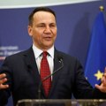 Sikorski: EU se mora pripremiti za američki strateški zaokret prema Aziji