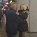 Stariji par zaplesao u centru Beograda i oduševio sve: "Ako moja ljubav ne bude ovakva, onda je i ne želim!" (video)