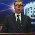 Vučić: Prihvatam da sam ja kriv za to što su oni bacali topovske udare u Skupštini, ali ih molim…