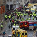 Detalji užasa u Liverpulu: Čak 27 povređenih, četvoro ostalo zarobljeno ispod auta koji je pregazio navijače