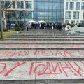 Privedena studentkinja Filozofskog fakulteta u Novom Sadu zbog blokade RTV-a u aprilu