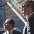 “Sto evra od Kurtija, 400 radnih mesta od Vučića”: Populisti troše milione na kupovinu glasova, a Kosovo tone sve dublje