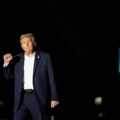 Трампова одлука блокирана, поново