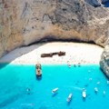 Zatvorena najpopularnija plaža u Grčkoj: Turistima strogo zabranjen pristup, otkriven razlog
