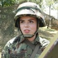 Sve više devojaka se prijavljuje u vojsku Srbije! Dajana: Od malena mi je san da branim porodicu i domovinu (foto)