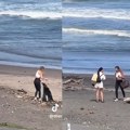 Lajk bitniji od obraza: Influenserka snimala kako skuplja đubre na plaži pa nakon gašenja kamere uradila nešto zbog čega…