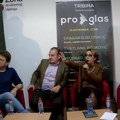 Tribina "Podrži ProGlas" održana u Zrenjaninu: Naprednjaci je nakratko prekinuli