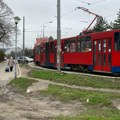 Tramvaj udario pešaka na Novom Beogradu: Zadobio teške telesne povrede, hitno prebačen na reanimaciju u Urgentni