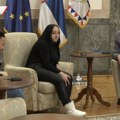 "Mnogo mi je žao zbog onoga što vam se desilo" Vučić primio porodilju Maricu Mihajlović kojoj je umrla beba