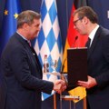 Zdravko Ponoš za Danas: Pitanje dana je kada će sa državnim počastima Vučić dočekati i Kurtija, kao Zedera, premijera…