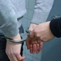 U Nišu uhapšena dvojica mladića zbog pljačke taksiste