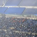 Delije grme na "Đuzepe meaci"! Navijači Zvezde uspeli da uđu na stadion, pogledajte kako bodre svoje fudbalere! Video