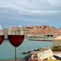 Sela u restoran na hrvatskom primorju pa prebledela kad je stigao račun: "Običan ručak da košta ovoliko? Šta reći osim pljačka"…