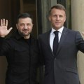 Makron: Bezbednosne garancije za Ukrajinu su spremne