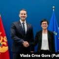 Zašto u Crnoj Gori 'oscilira' povjerenje u EU?