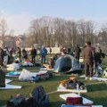 Studenti pozvali građane Inđije i Stare Pazove da prime pešake za Novi Sad na prenoćište