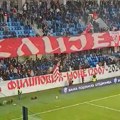 Finale Kupa kasni: Tuča navijača sa policijom, utrčali na teren, suzavac na stadionu