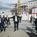 Mađar sklonio ograde ispred bivšeg Orbanovog sedišta u Budimpešti, zgrada otvorena za posetioce