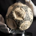 Najskuplja lopta u istoriji fudbala: Skoro tri miliona evra za Maradoninu 'Božju ruku'
