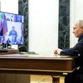 Putin zatražio od regionalnih zvaničnika da se ugledaju na vojnike koji se bore u Ukrajini