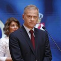 Borko Stefanović: Bojim se da ćemo platiti ceh naslednika Miloševića i Šešelja