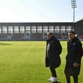 Radujko i Stojanović obišli stadion u Leskovcu, teren u znatno boljem stanju