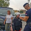 Druženje pripadnika policije, građana, roditelja i dece u Zrenjaninu