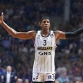Budućnost - Partizan uživo: Svi promašuju, niko u hali ne može da pogodi