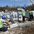 Brza reakcija države i Grada: Počela izgradnja objekata izgorelih u požaru u Toplici