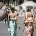 Majke u Srbiji dobijaju poseban staž: Evo kada kreće primena i koliko će uticati na penziju